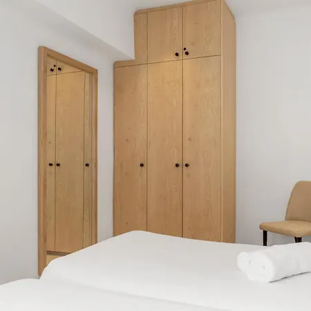 Atico 2br Lejlighed